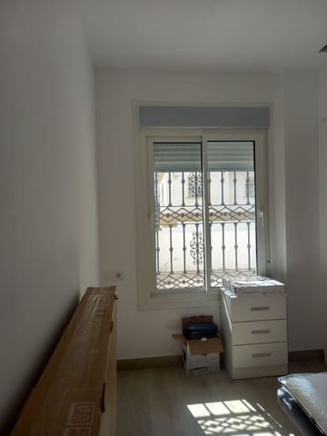 4 sypialnia Apartament na sprzedaż w Puerto de Estepona, Estepona z garażem - 430 000 € (Ref: 9231967)