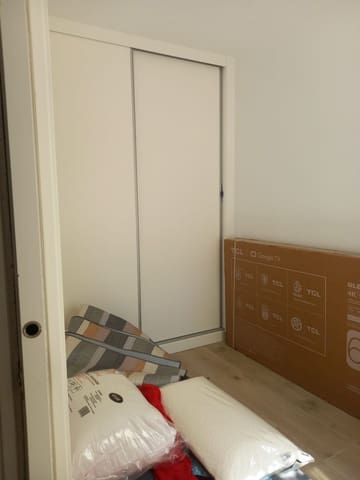 4 sypialnia Apartament na sprzedaż w Puerto de Estepona, Estepona z garażem - 430 000 € (Ref: 9231967)