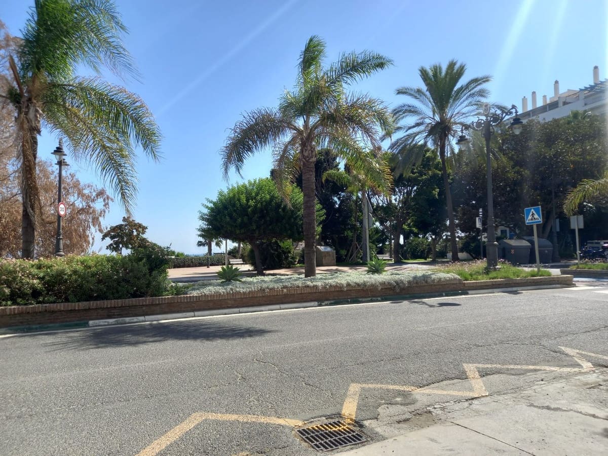 4 soverom Leilighet til salgs i Estepona med garasje - € 430 000 (Ref: 9231967)