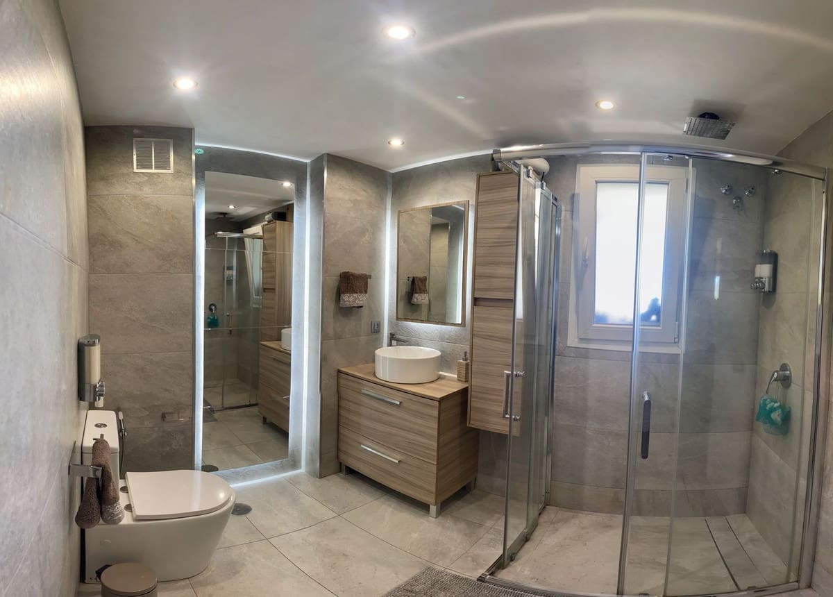 2 soveværelse Penthouse til salg i New Golden Mile med swimmingpool garage - € 290.000 (Ref: 9235922)