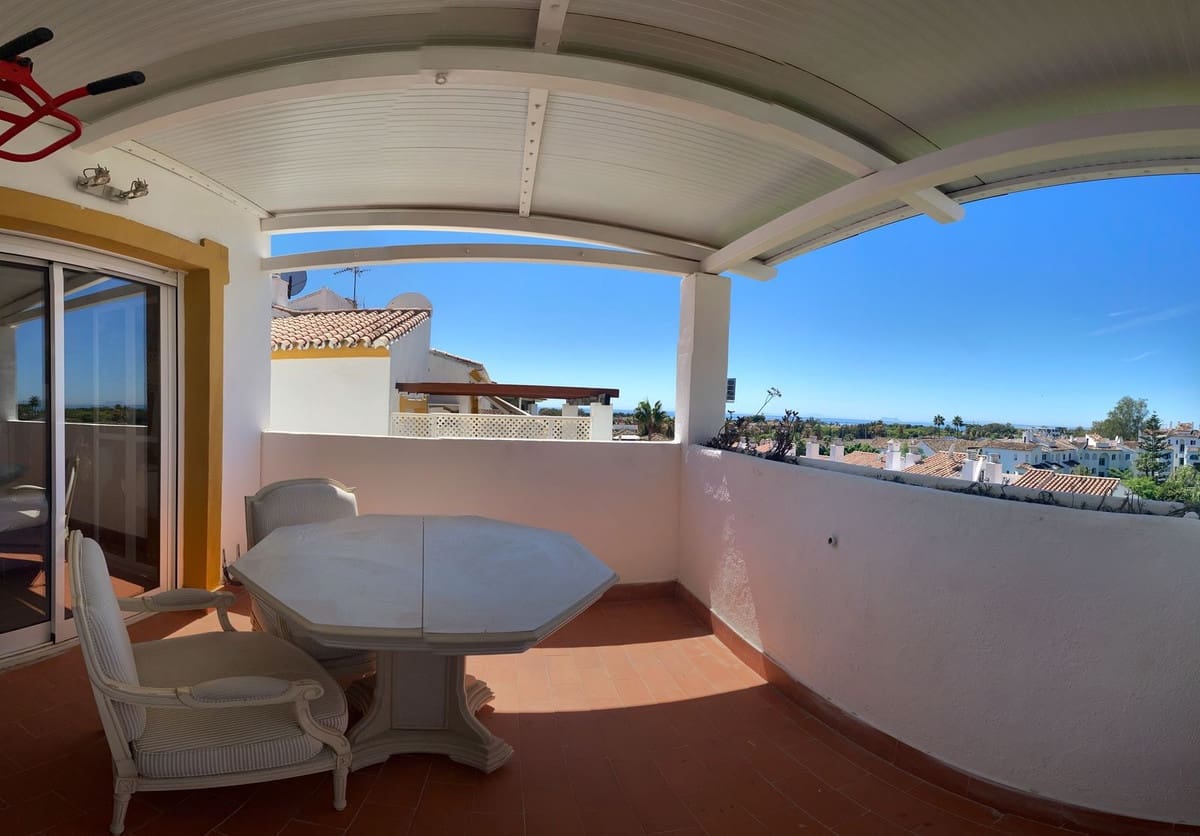 2 sypialnia Penthouse na sprzedaż w New Golden Mile z basenem garażem - 290 000 € (Ref: 9235922)