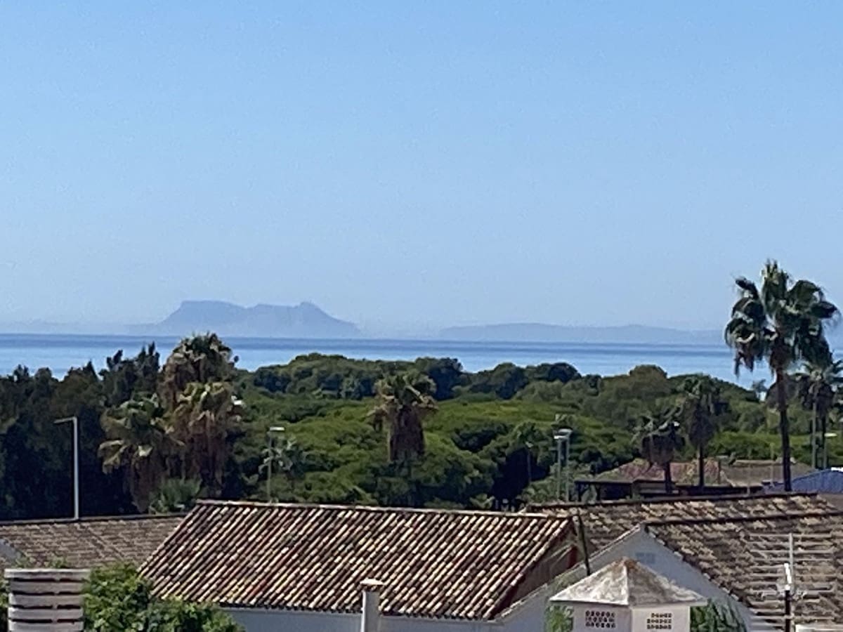 2 Zimmer Penthouse zu verkaufen in New Golden Mile mit Pool Garage - 290.000 € (Ref: 9235922)