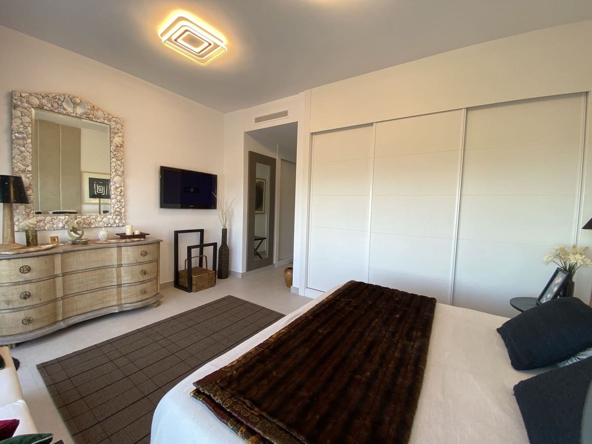 3 bedroom Apartment for sale in Bahia de Casares with pool garage - € 1,195,000 (Ref: 9352997)