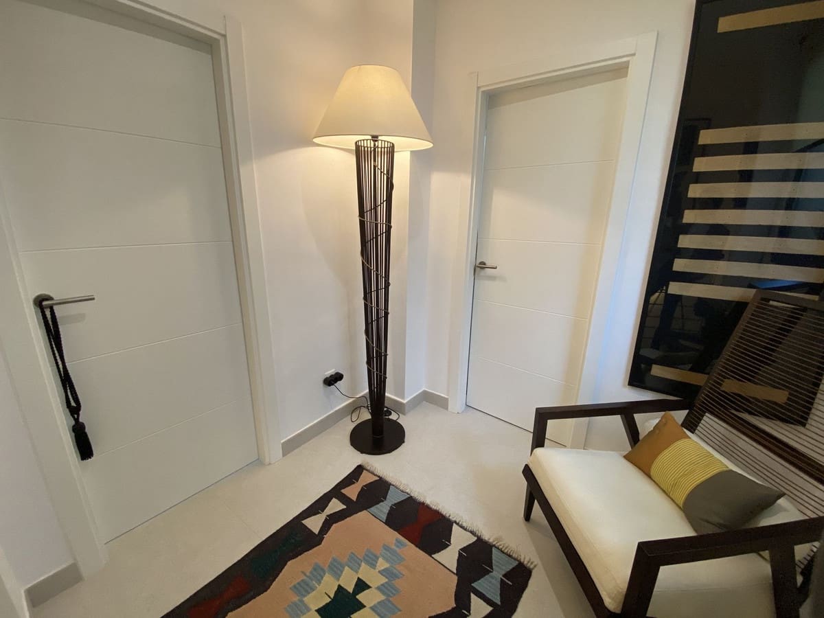 3 sypialnia Dom na sprzedaż w Bahia de Casares z basenem garażem - 1 195 000 € (Ref: 9352997)