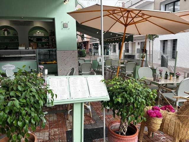 Restaurant/Bar for sale in San Pedro de Alcántara Pueblo, Marbella - € 55,000 (Ref: 9369196)