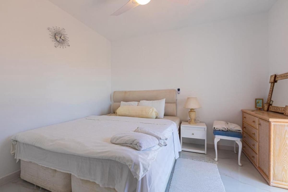 3 camera da letto Villa da affittare in Marbella con piscina garage - 4.000 € (Rif: 9402919)