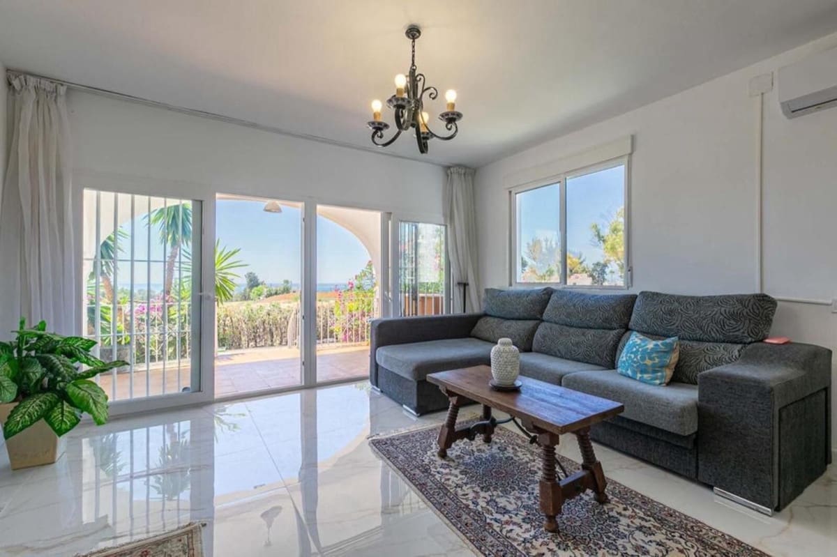 3 camera da letto Villa da affittare in Marbella con piscina garage - 4.000 € (Rif: 9402919)