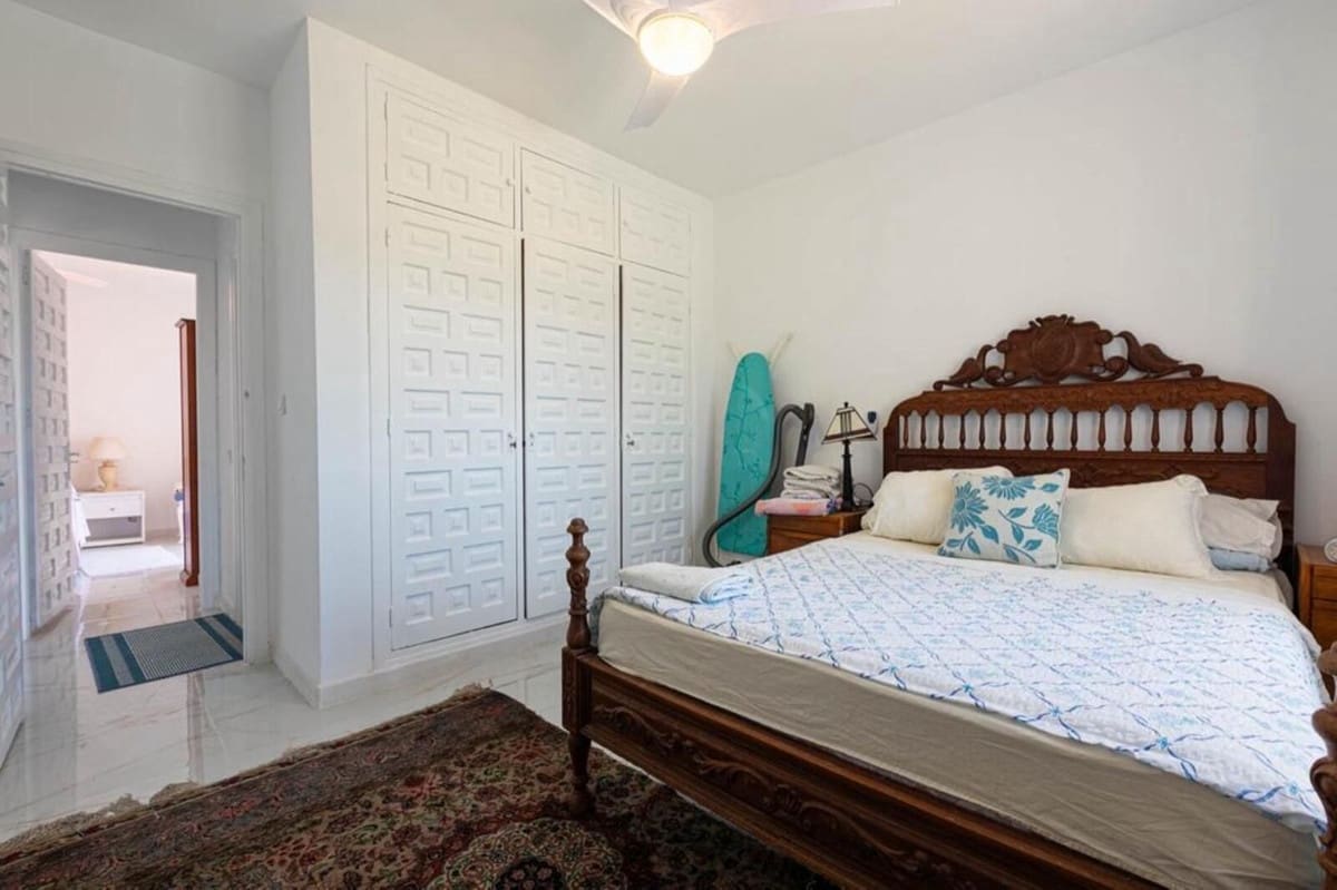 3 camera da letto Villa da affittare in Marbella con piscina garage - 4.000 € (Rif: 9402919)