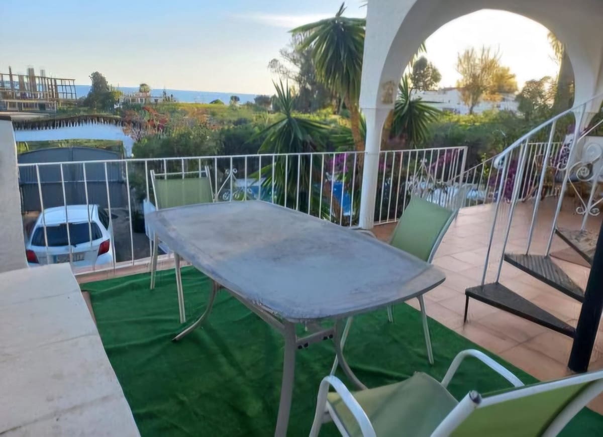 3 camera da letto Villa da affittare in Marbella con piscina garage - 4.000 € (Rif: 9402919)