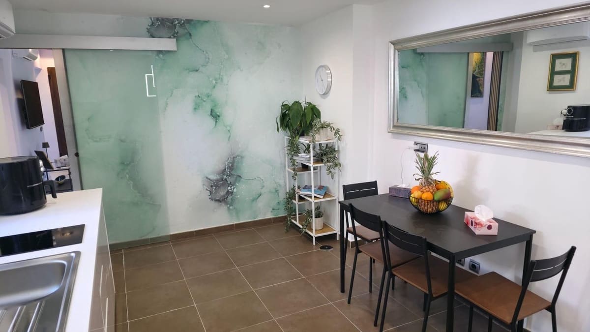 4 soveværelse Villa til salg i Calahonda med swimmingpool garage - € 899.000 (Ref: 9444035)