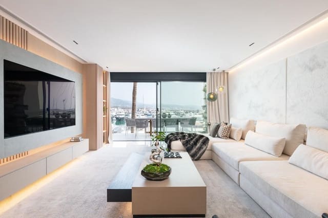 3 soveværelse Strandlejlighed til leje i Puerto Banus, Marbella med garage - € 9.500 (Ref: 9508041)