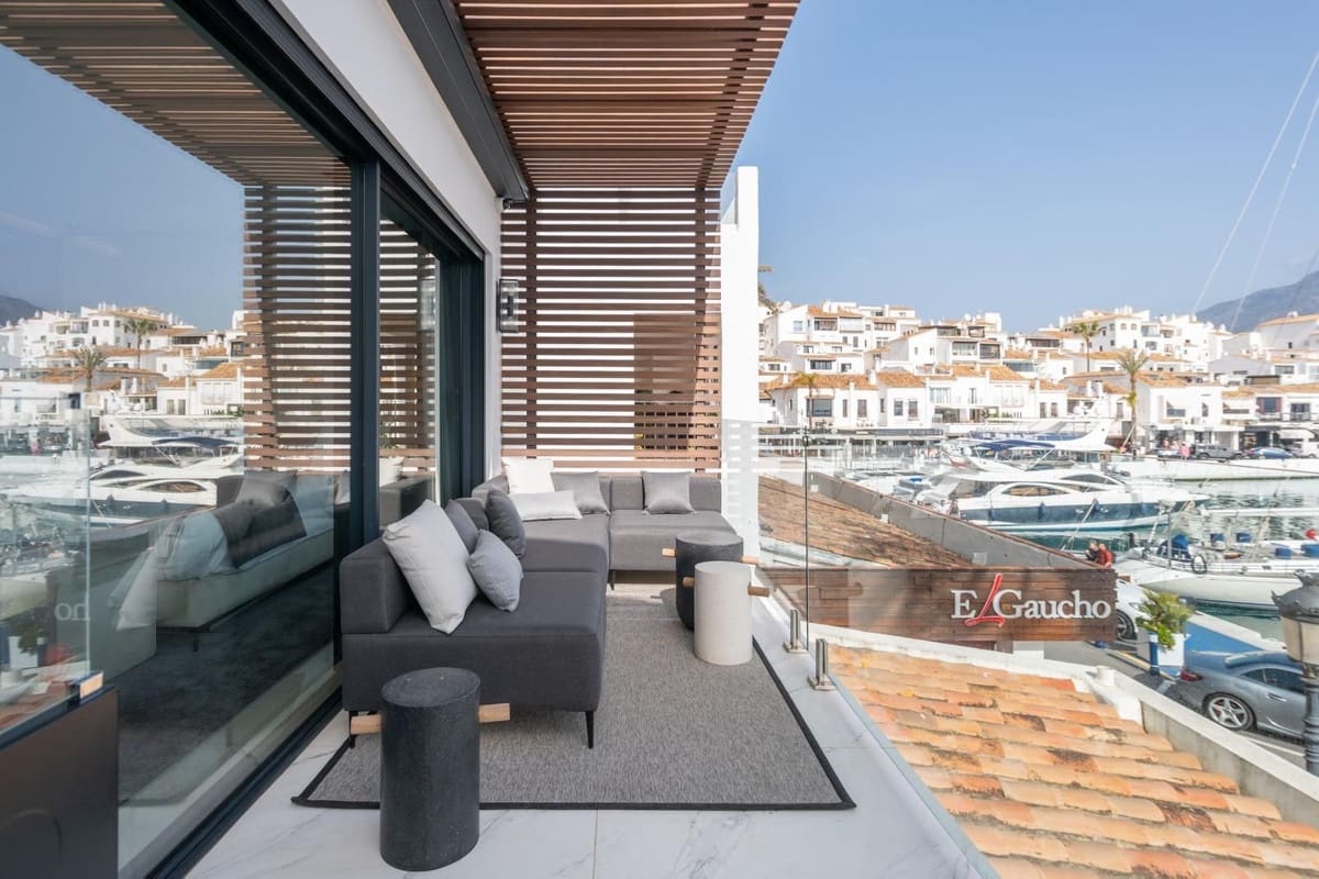 3 soveværelse Strandlejlighed til leje i Puerto Banus med garage - € 9.500 (Ref: 9508041)