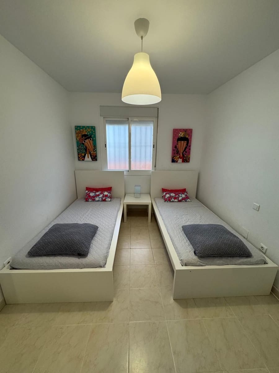 2 bedroom Beach Apartment for sale in Riviera del Sol with pool garage - € 295,000 (Ref: 9585235)