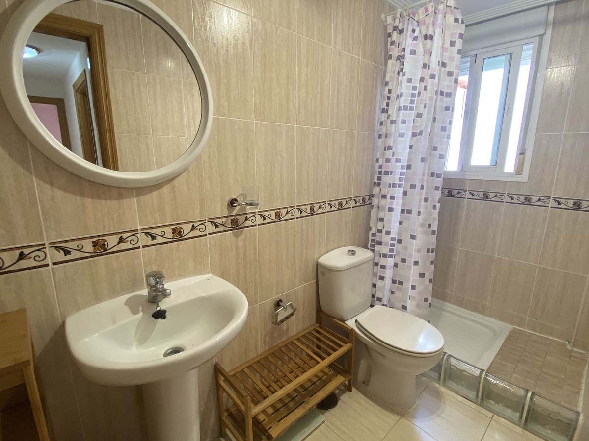 3 bedroom Apartment for sale in Benahavis with pool garage - € 335,000 (Ref: 9592238)