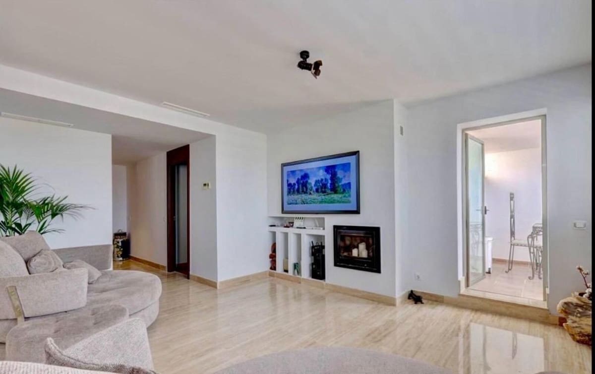 5 chambre Penthouse à vendre à La Cala de Mijas avec piscine garage - 739 000 € (Ref: 9687539)