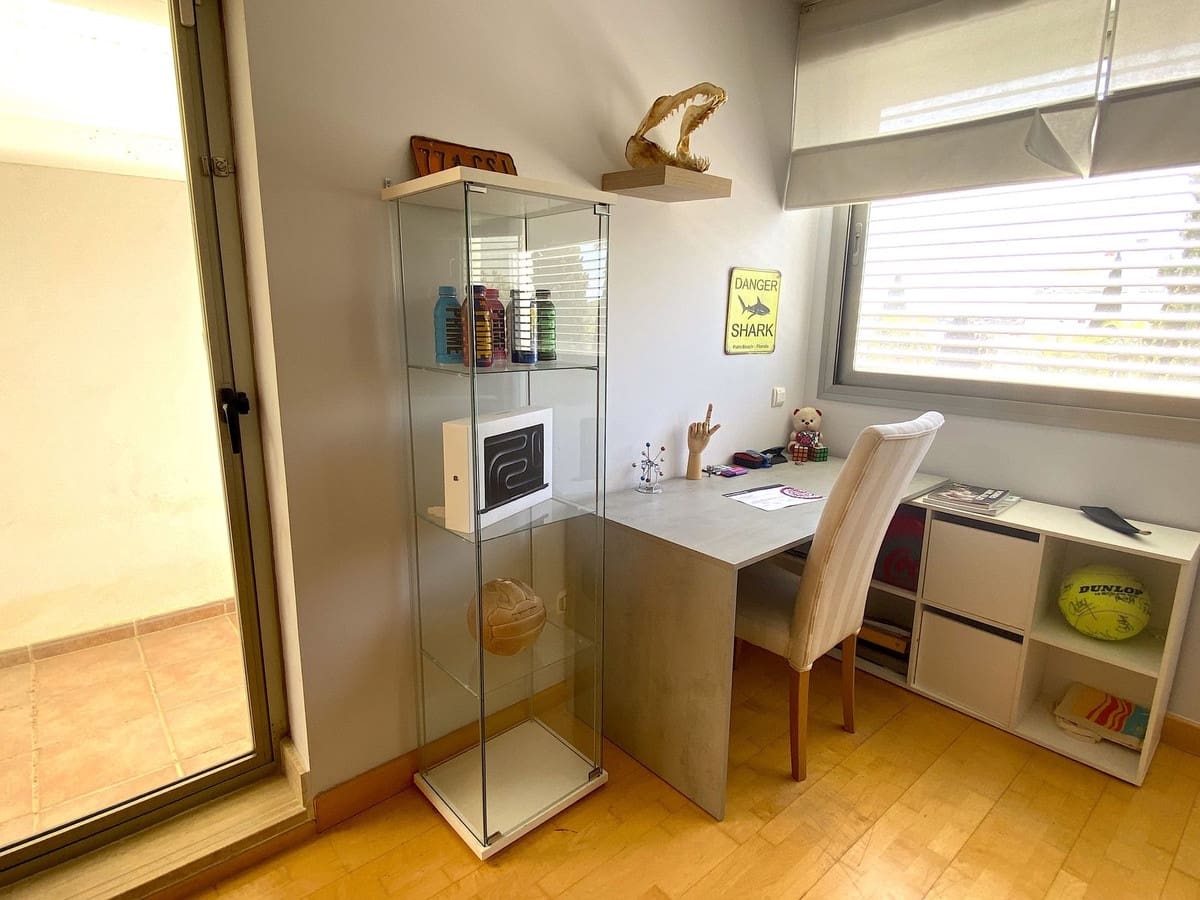 5 bedroom Penthouse for sale in La Cala de Mijas with pool garage - € 739,000 (Ref: 9687539)