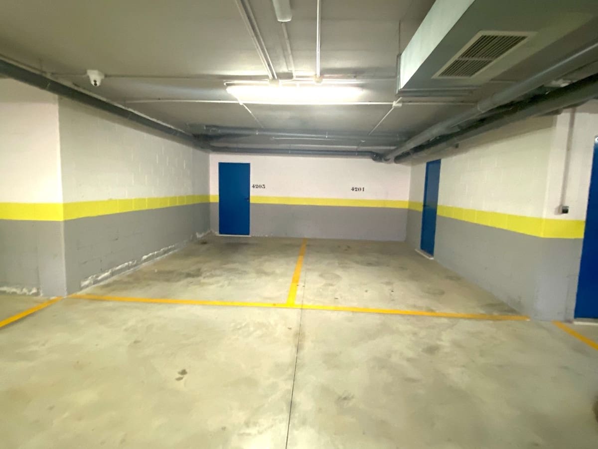 5 bedroom Penthouse for sale in La Cala de Mijas with pool garage - € 739,000 (Ref: 9687539)