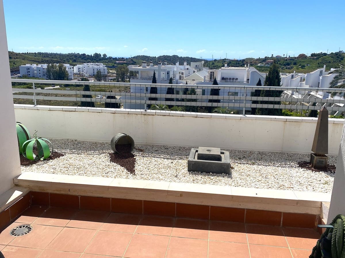 5 bedroom Penthouse for sale in La Cala de Mijas with pool garage - € 739,000 (Ref: 9687539)