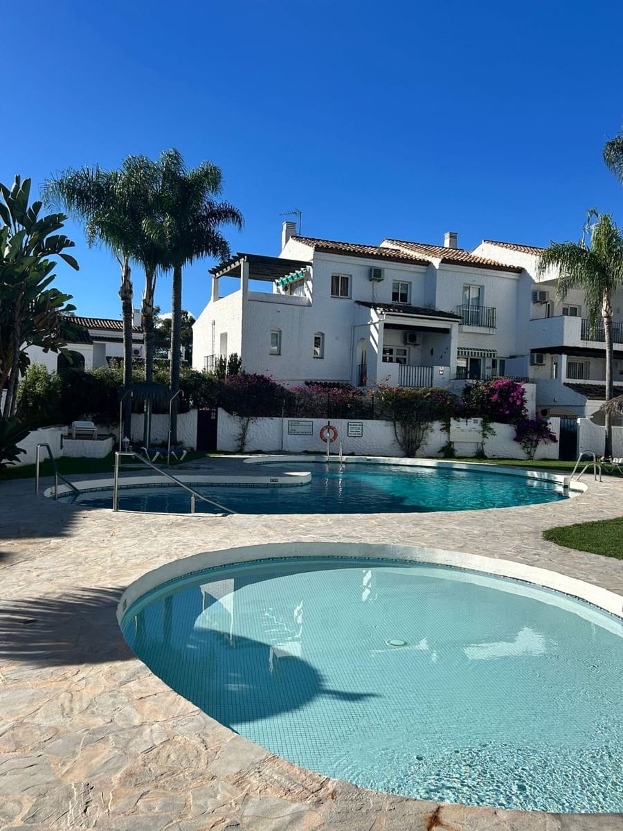 2 camera da letto Appartamento in vendita in El Paraiso con piscina - 299.000 € (Rif: 9720482)