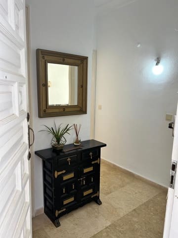 Apartamento de 2 habitaciones en El Paraiso, Estepona en venta con piscina - 299.000 € (Ref: 9720482)