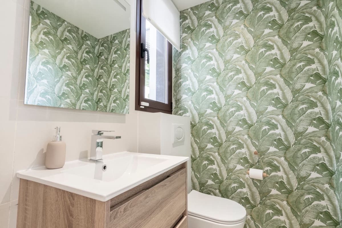 4 bedroom Villa for sale in Fuengirola with pool garage - € 780,000 (Ref: 9739277)