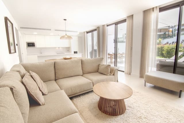 4 soverom Leilighet til salgs i Benalmadena Costa, Benalmádena med svømmebasseng garasje - € 699 000 (Ref: 9739277)