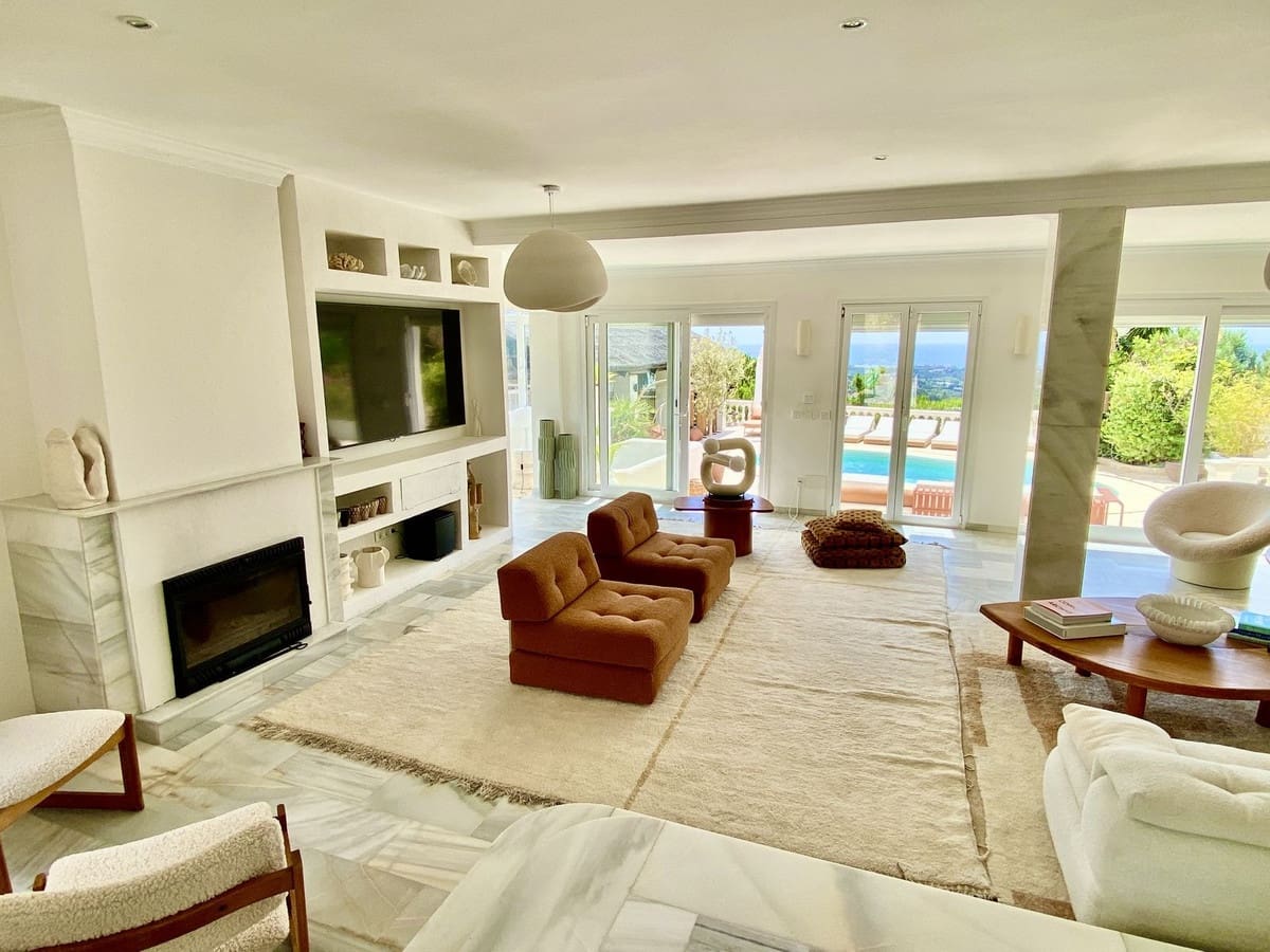4 chambre Villa/Maison à vendre à Estepona avec piscine garage - 1 595 000 € (Ref: 9844758)