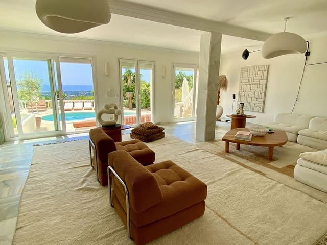 4 chambre Villa/Maison à vendre à Altos de Estepona, Estepona avec piscine garage - 1 595 000 € (Ref: 9844758)