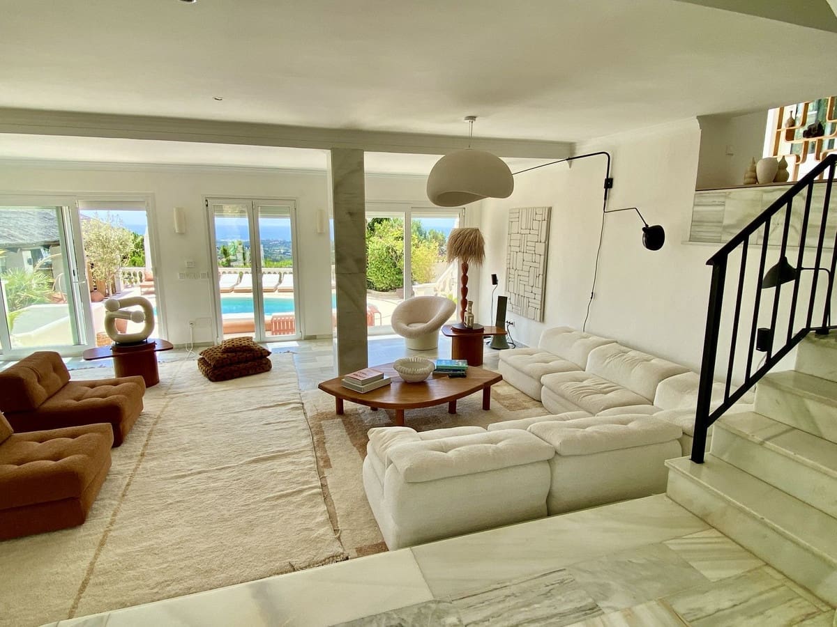 4 chambre Villa/Maison à vendre à Estepona avec piscine garage - 1 595 000 € (Ref: 9844758)
