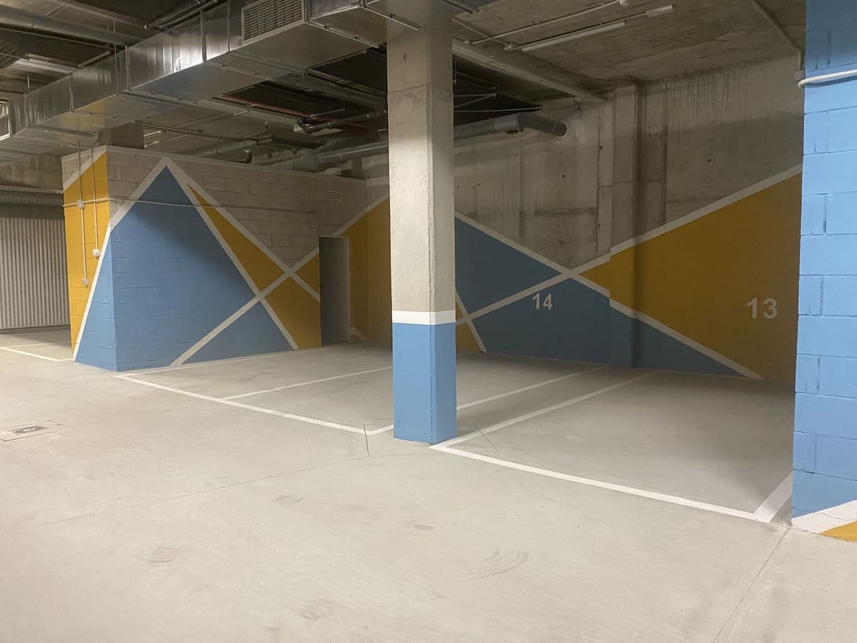 3 Zimmer Apartment zu verkaufen in Estepona mit Pool Garage - 730.000 € (Ref: 9891070)