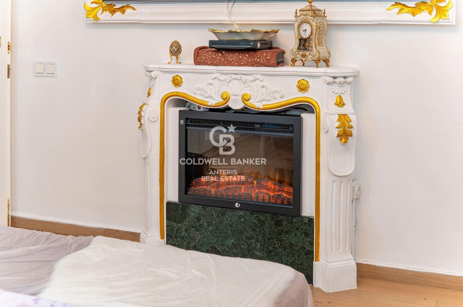 3 bedroom Flat for sale in Barcelona city - € 745,000 (Ref: 10055620)