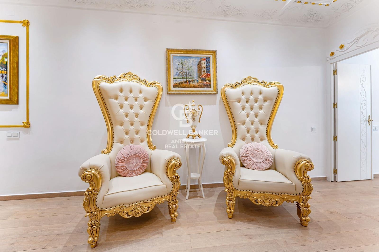 3 bedroom Flat for sale in Barcelona city - € 745,000 (Ref: 10055620)
