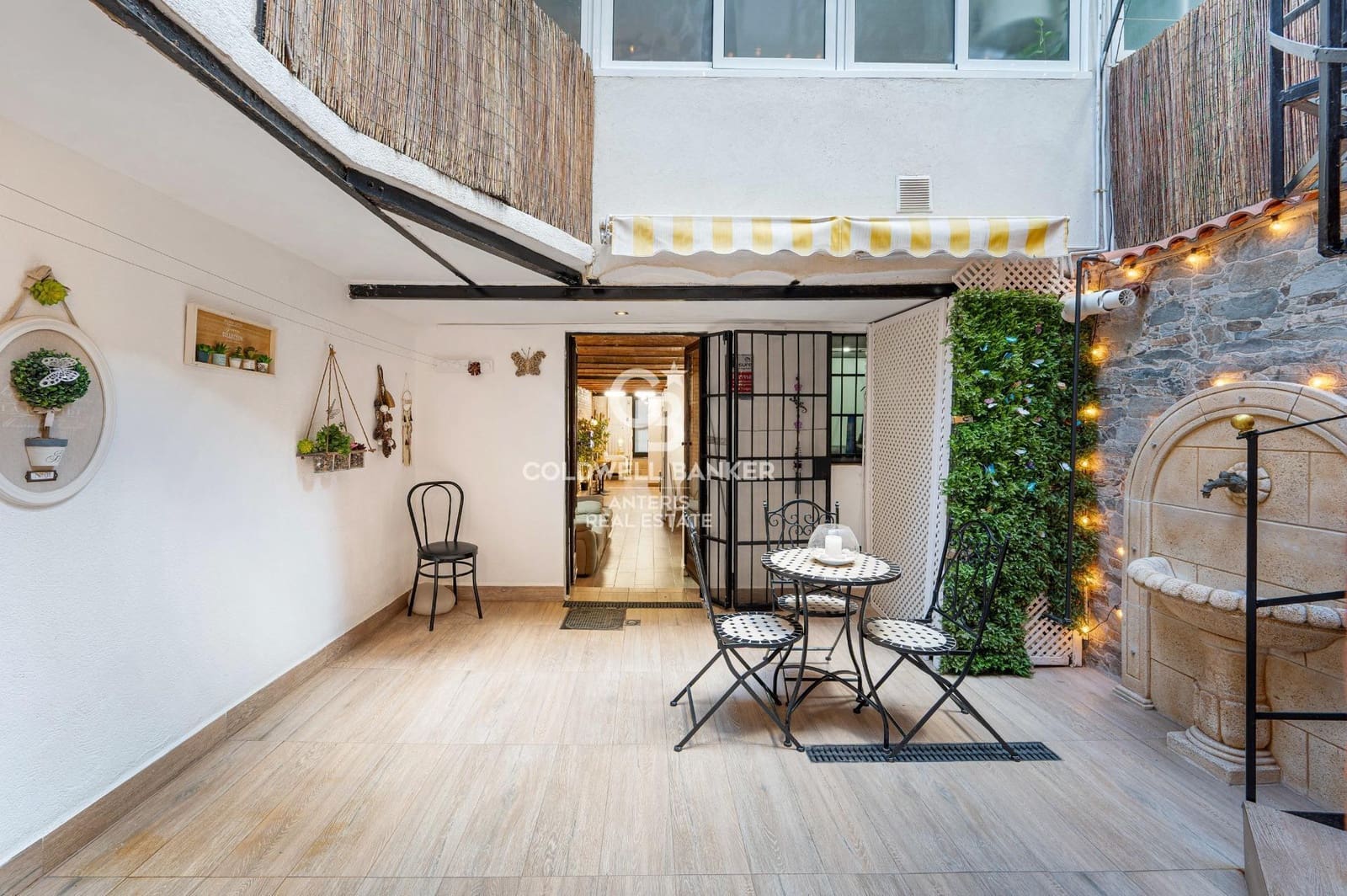 3 bedroom Flat for sale in Barcelona city - € 745,000 (Ref: 10055620)
