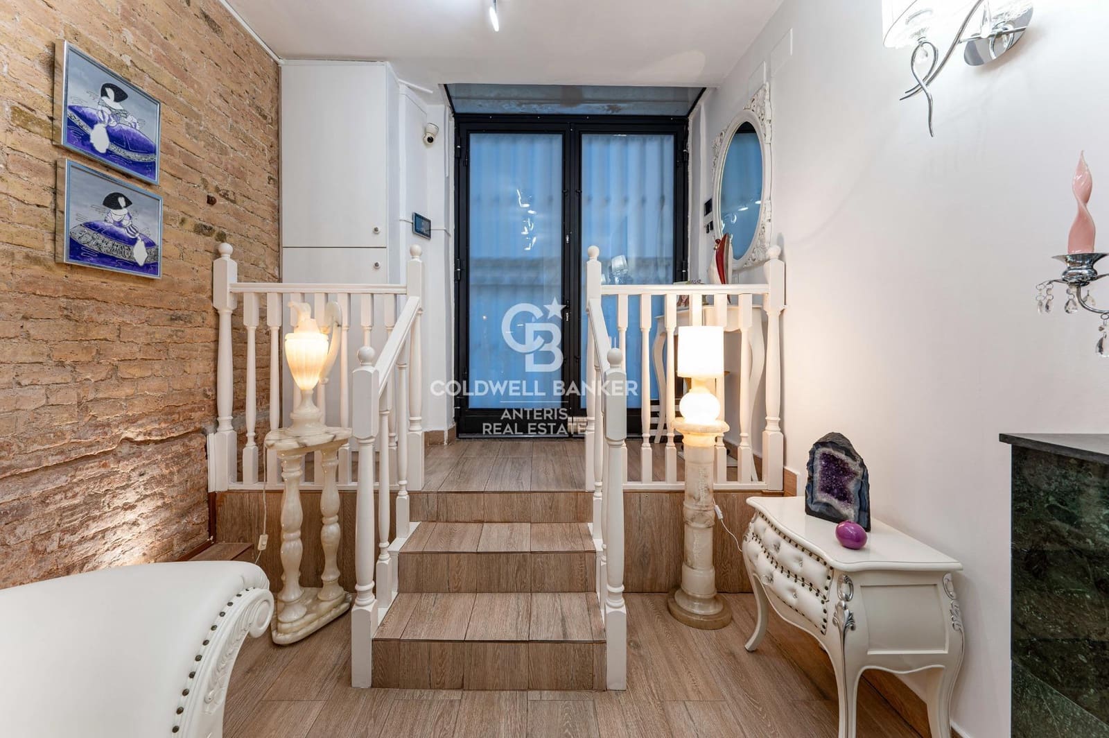 3 bedroom Flat for sale in Barcelona city - € 745,000 (Ref: 10055620)