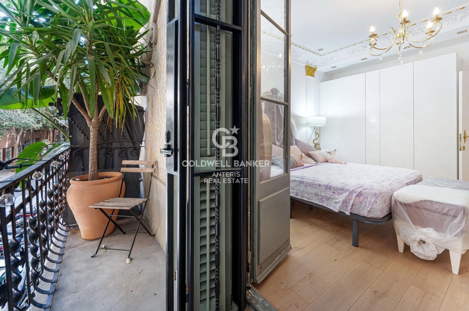 3 bedroom Flat for sale in Barcelona city - € 745,000 (Ref: 10055620)