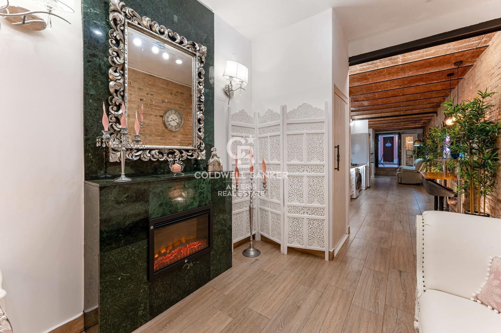 3 bedroom Flat for sale in Barcelona city - € 745,000 (Ref: 10055620)