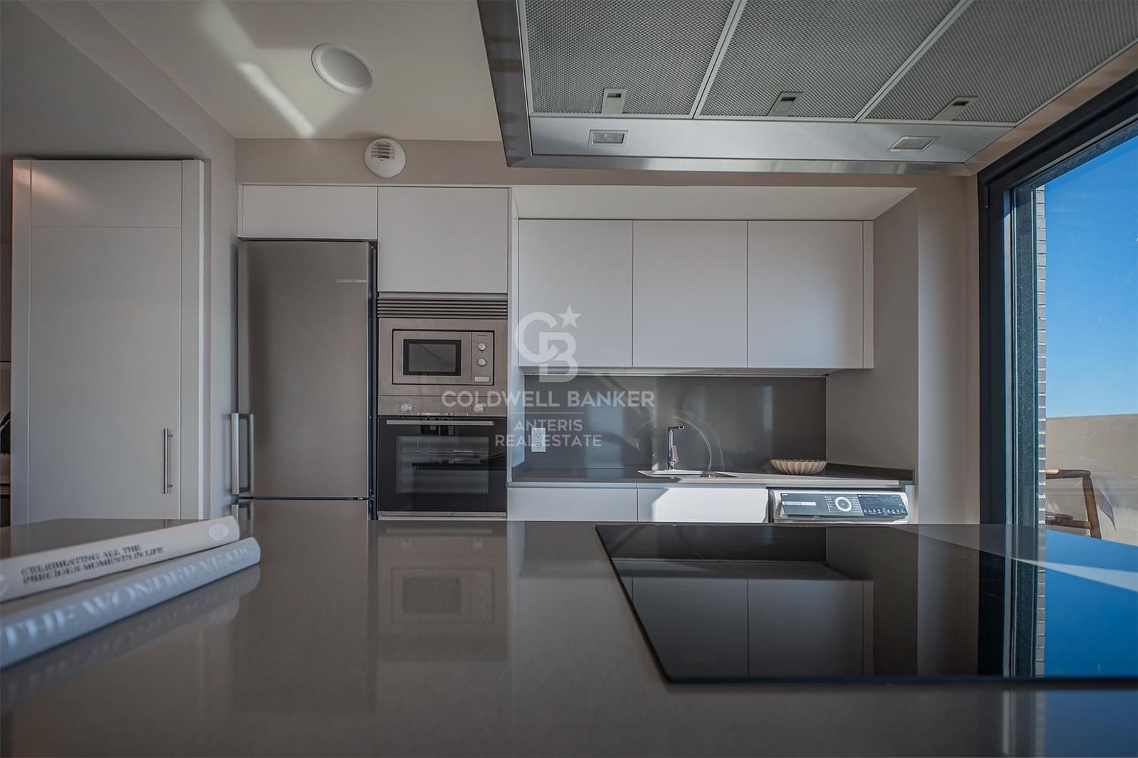 3 soverom Penthouse til salgs i Montgat med svømmebasseng - € 980 000 (Ref: 10059080)