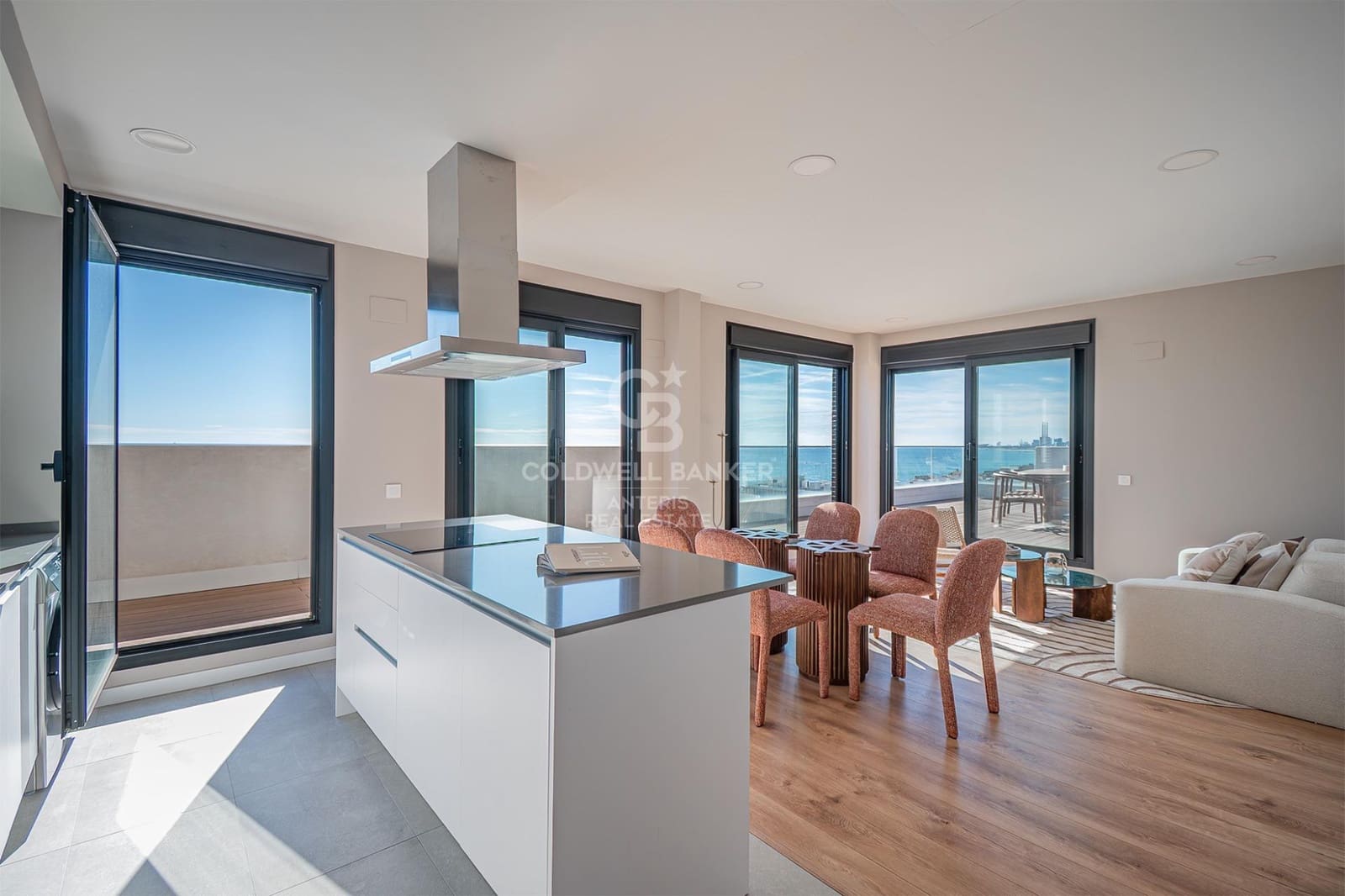 3 soverom Penthouse til salgs i Montgat med svømmebasseng - € 980 000 (Ref: 10059080)
