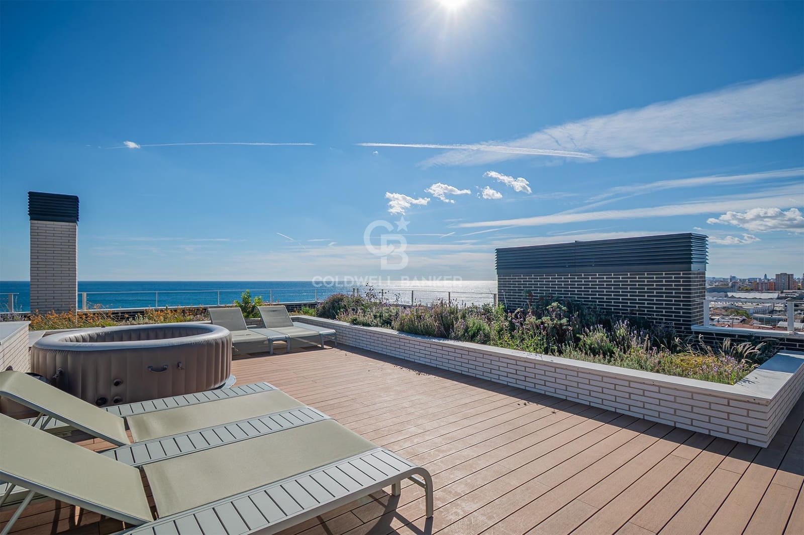3 soverom Penthouse til salgs i Montgat med svømmebasseng - € 980 000 (Ref: 10059080)