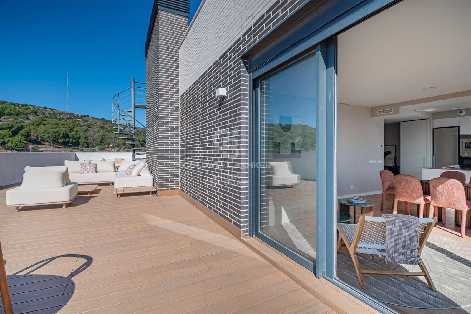 3 soverom Penthouse til salgs i Montgat med svømmebasseng - € 980 000 (Ref: 10059080)