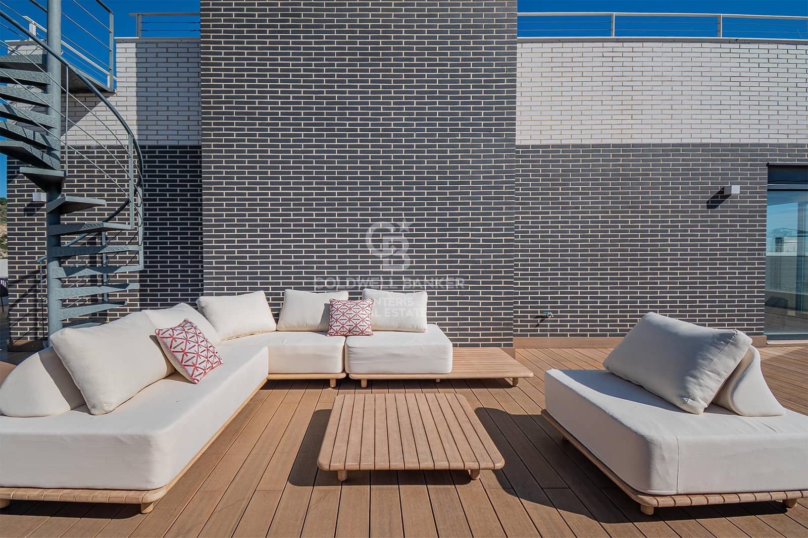 3 soverom Penthouse til salgs i Montgat med svømmebasseng - € 980 000 (Ref: 10059080)