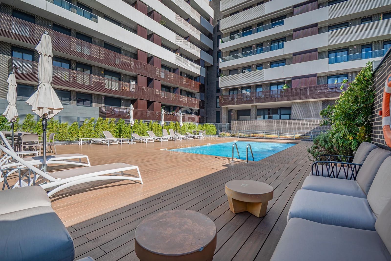 3 soverom Penthouse til salgs i Montgat med svømmebasseng - € 980 000 (Ref: 10059080)
