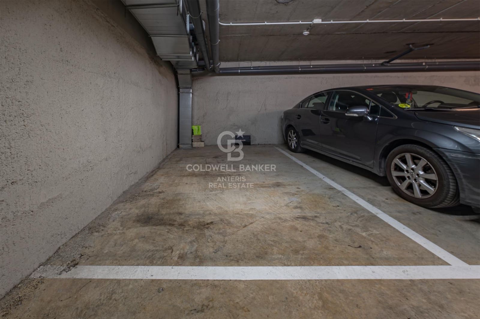 2 bedroom Flat for sale in Barcelona city with garage - € 464,000 (Ref: 10059081)