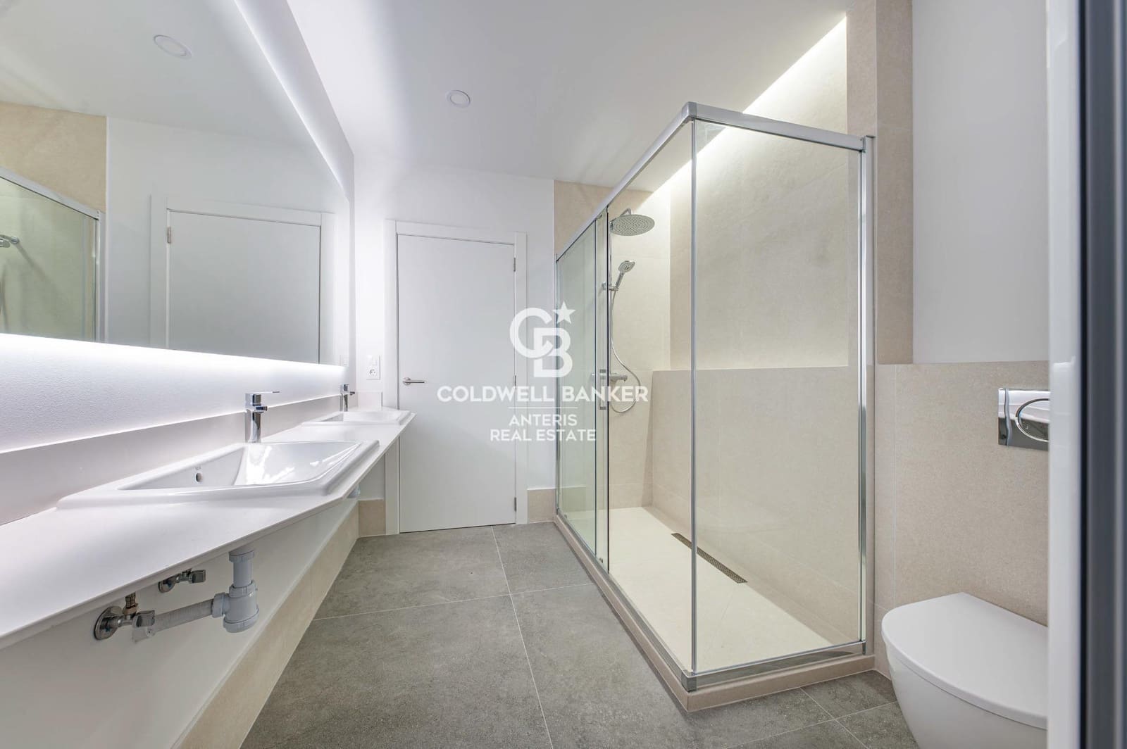 3 quarto Apartamento para venda em Barcelona cidade - 865 000 € (Ref: 10059082)