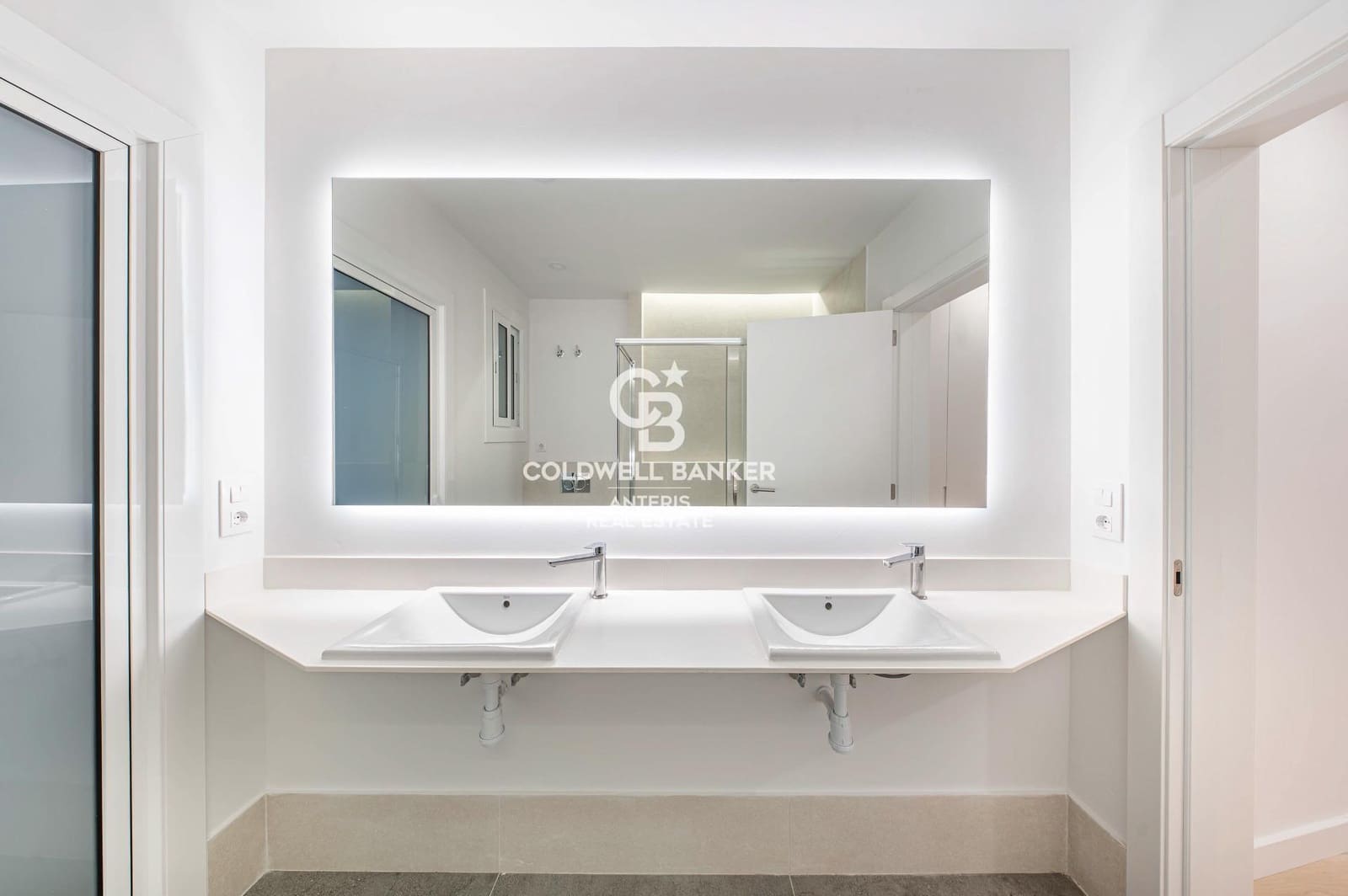3 quarto Apartamento para venda em Barcelona cidade - 865 000 € (Ref: 10059082)