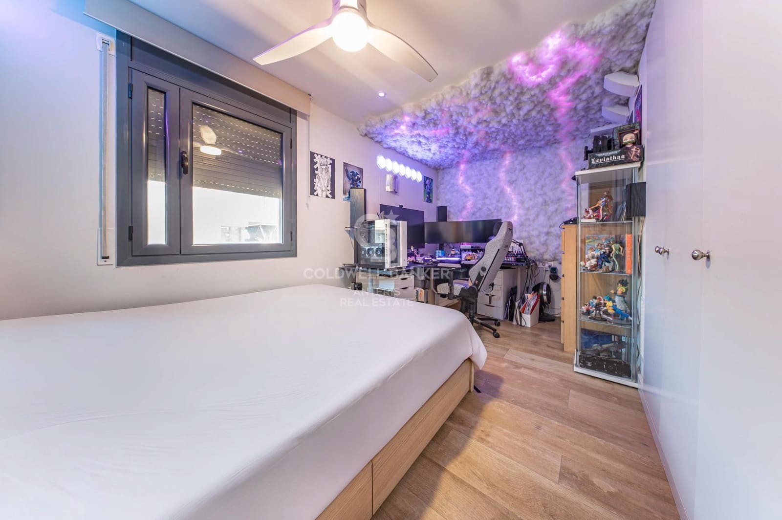4 soverom Penthouse til salgs i Badalona med svømmebasseng - € 850 000 (Ref: 10059083)