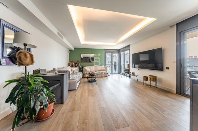4 slaapkamer Penthouse te koop in Badalona met zwembad - € 850.000 (Ref: 10059083)