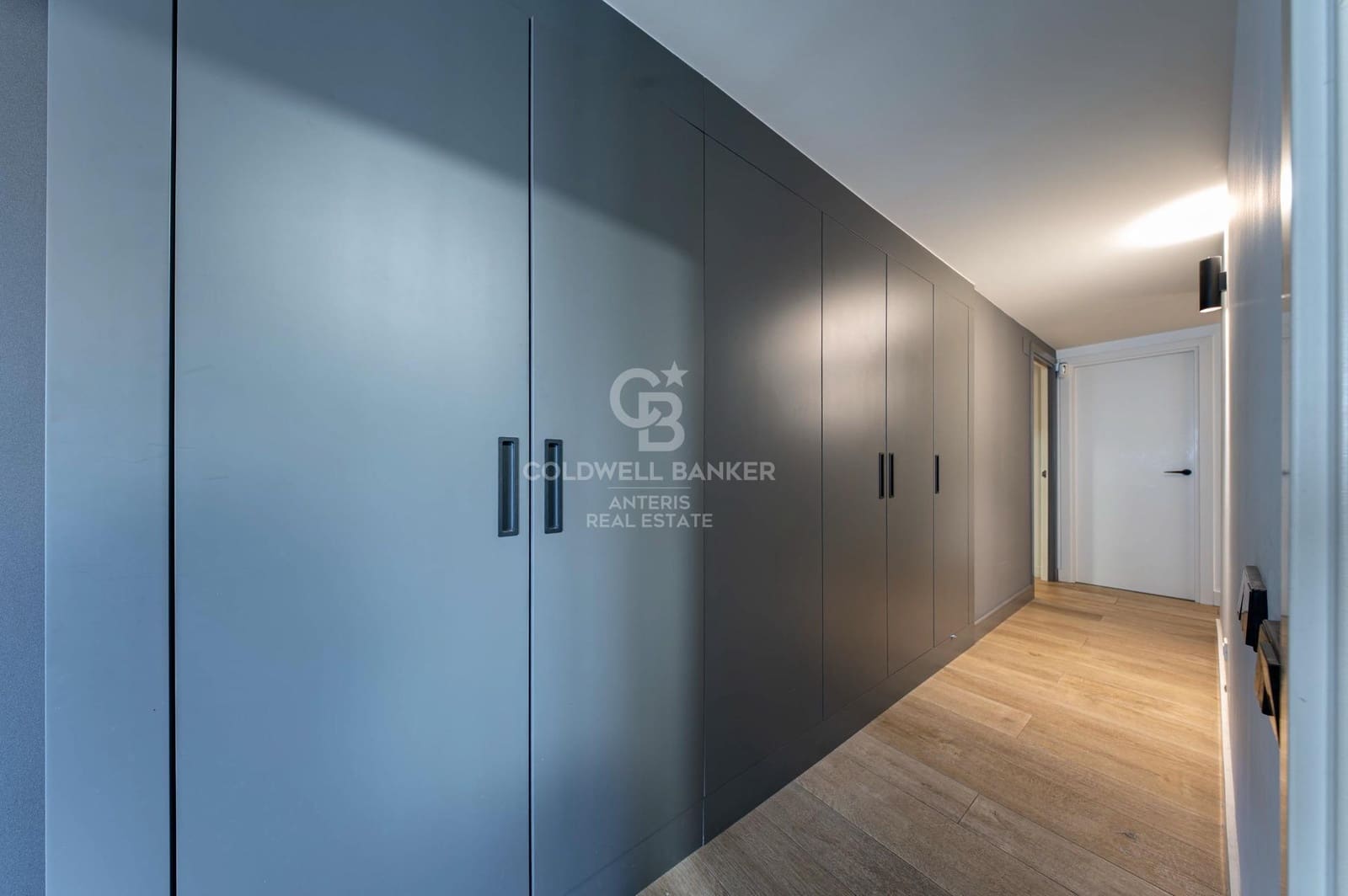 4 soverom Penthouse til salgs i Badalona med svømmebasseng - € 850 000 (Ref: 10059083)