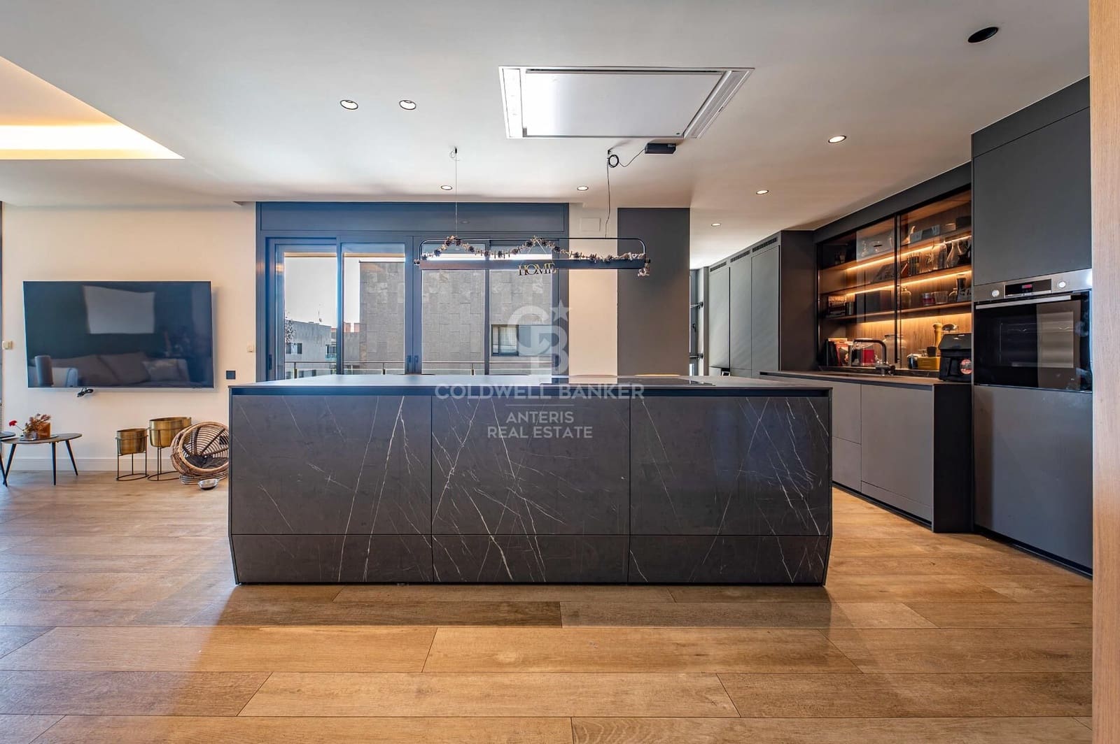 4 soverom Penthouse til salgs i Badalona med svømmebasseng - € 850 000 (Ref: 10059083)