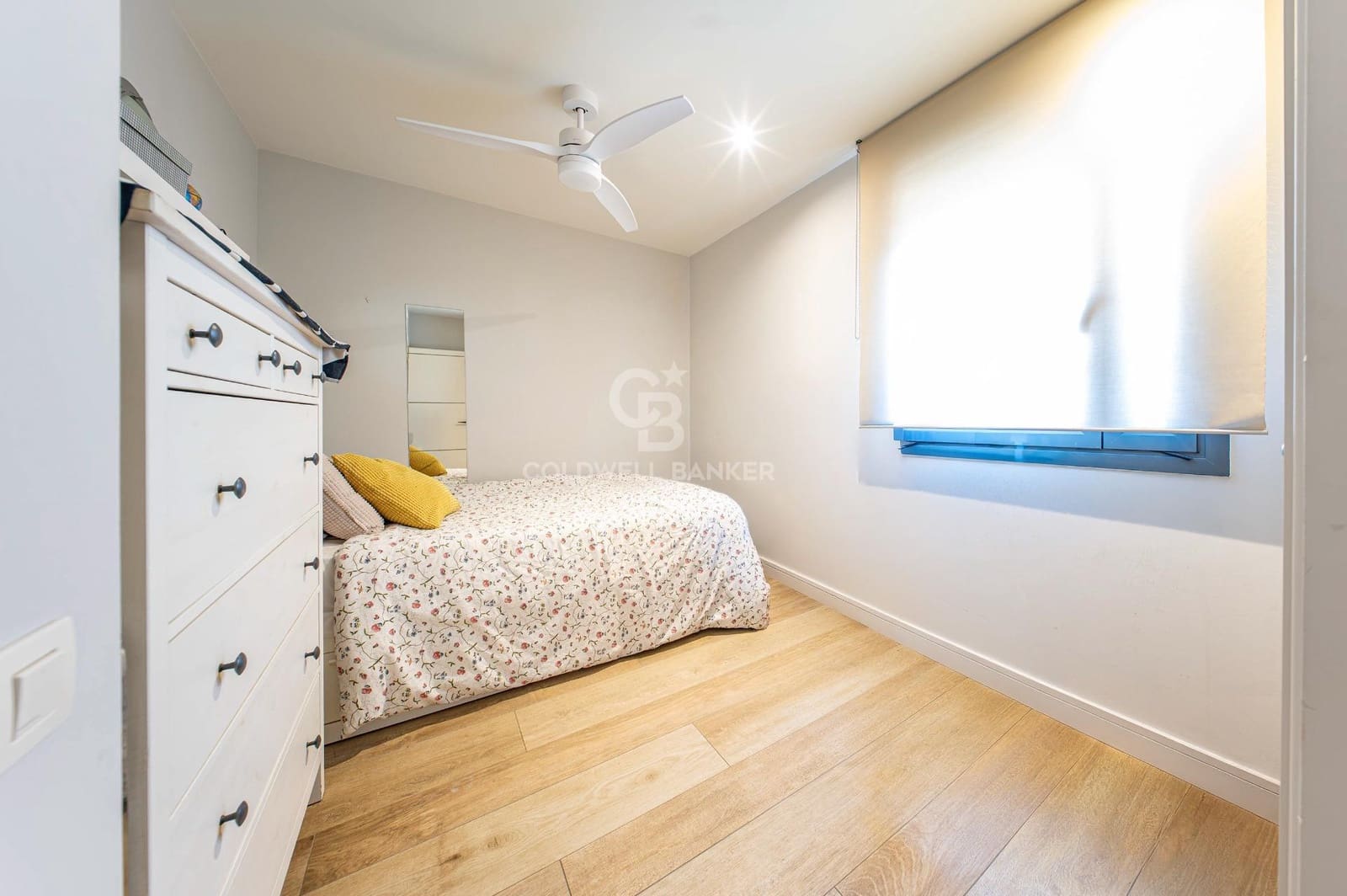 4 soverom Penthouse til salgs i Badalona med svømmebasseng - € 850 000 (Ref: 10059083)
